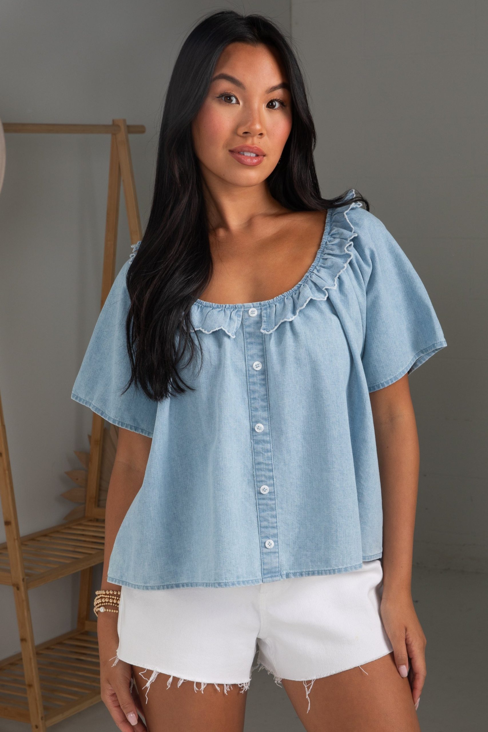 shopdressup_light_denim_blouse-6_59ead7f7-4fa6-4994-ae63-9653f45cfdea.jpg