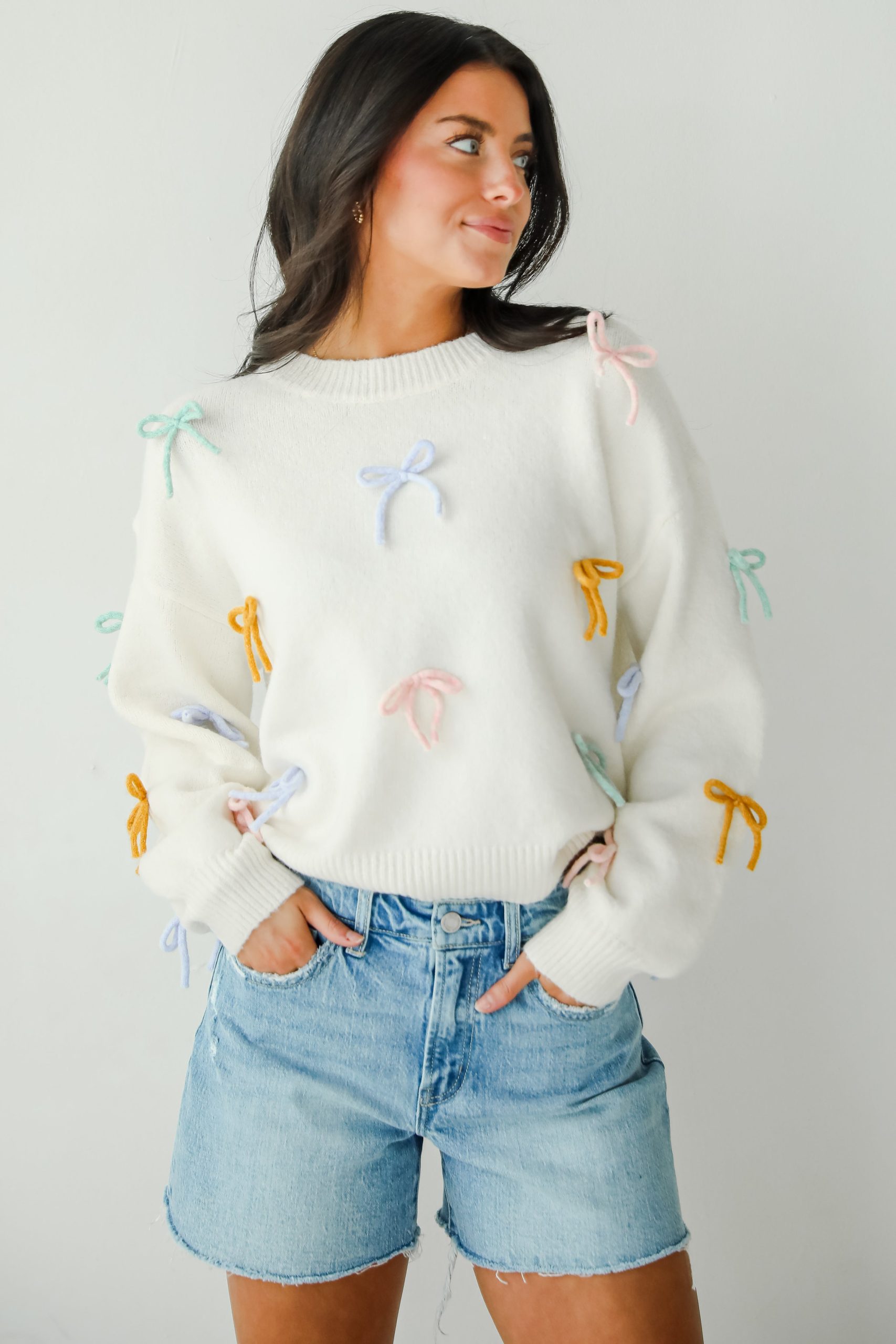 shopdressup_white_bow_sweater-3_e498166c-85b9-4ab4-9194-279fc591f2db.jpg